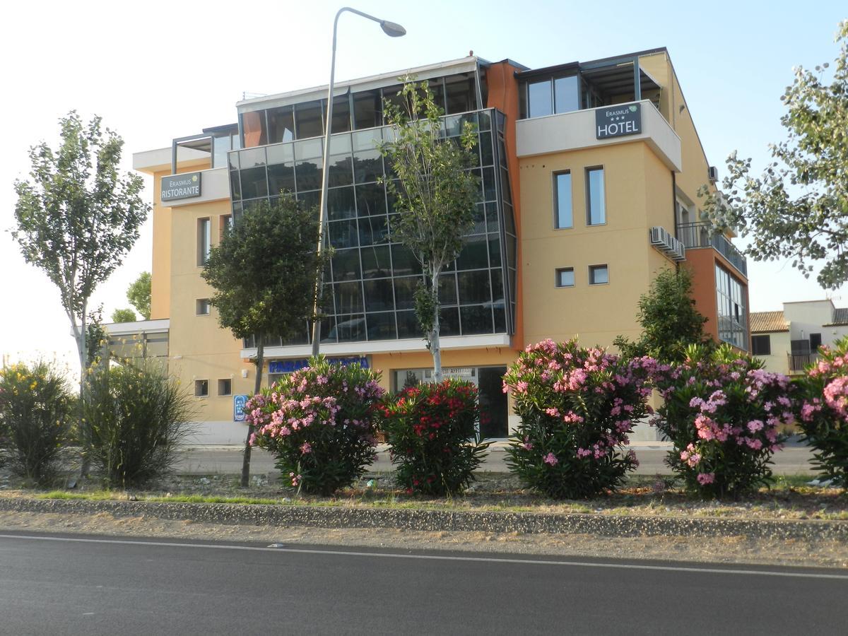 Erasmus Hotel Gela Exterior photo